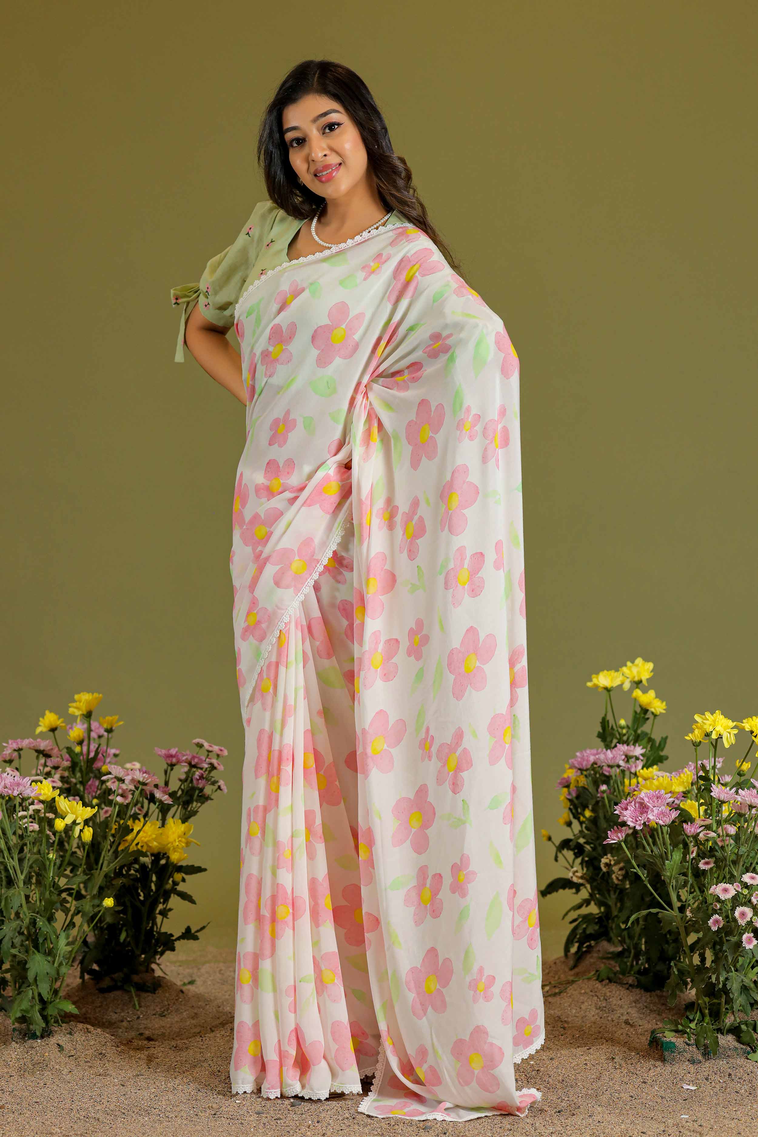 a woman in Phool Podha Saree - Bullionknot