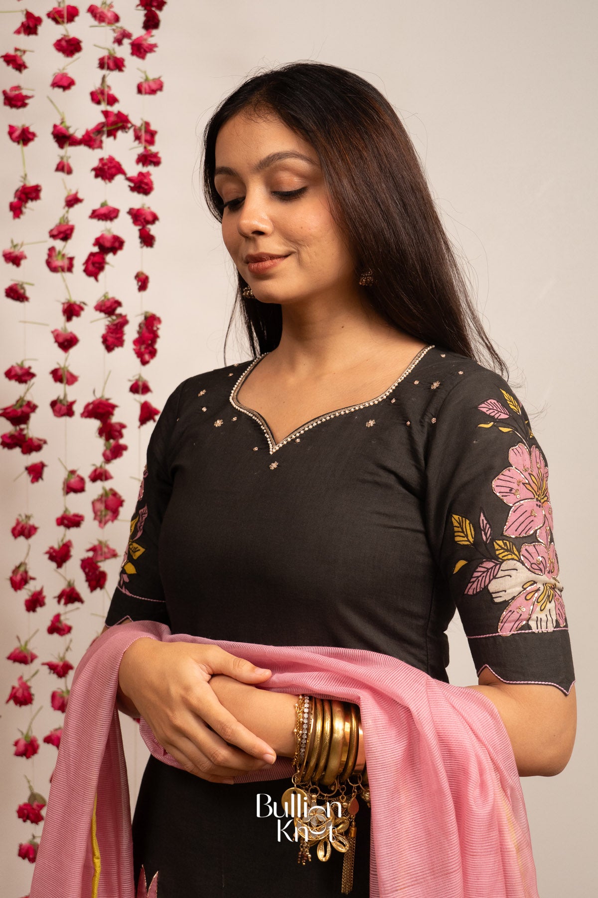 KalaKriti Pan Kalamkari Kurta Set In Black