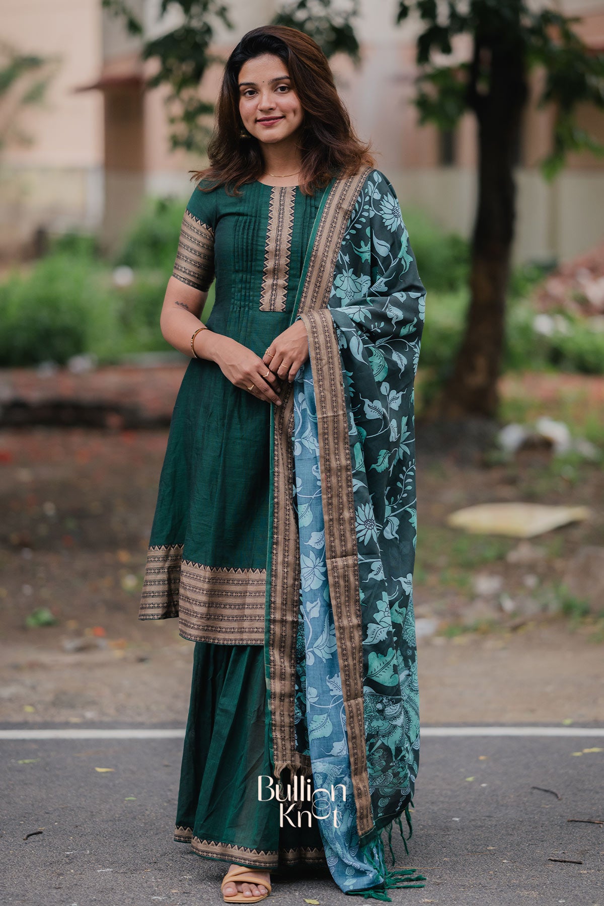Gaatha Handloom Sharara Set In Green