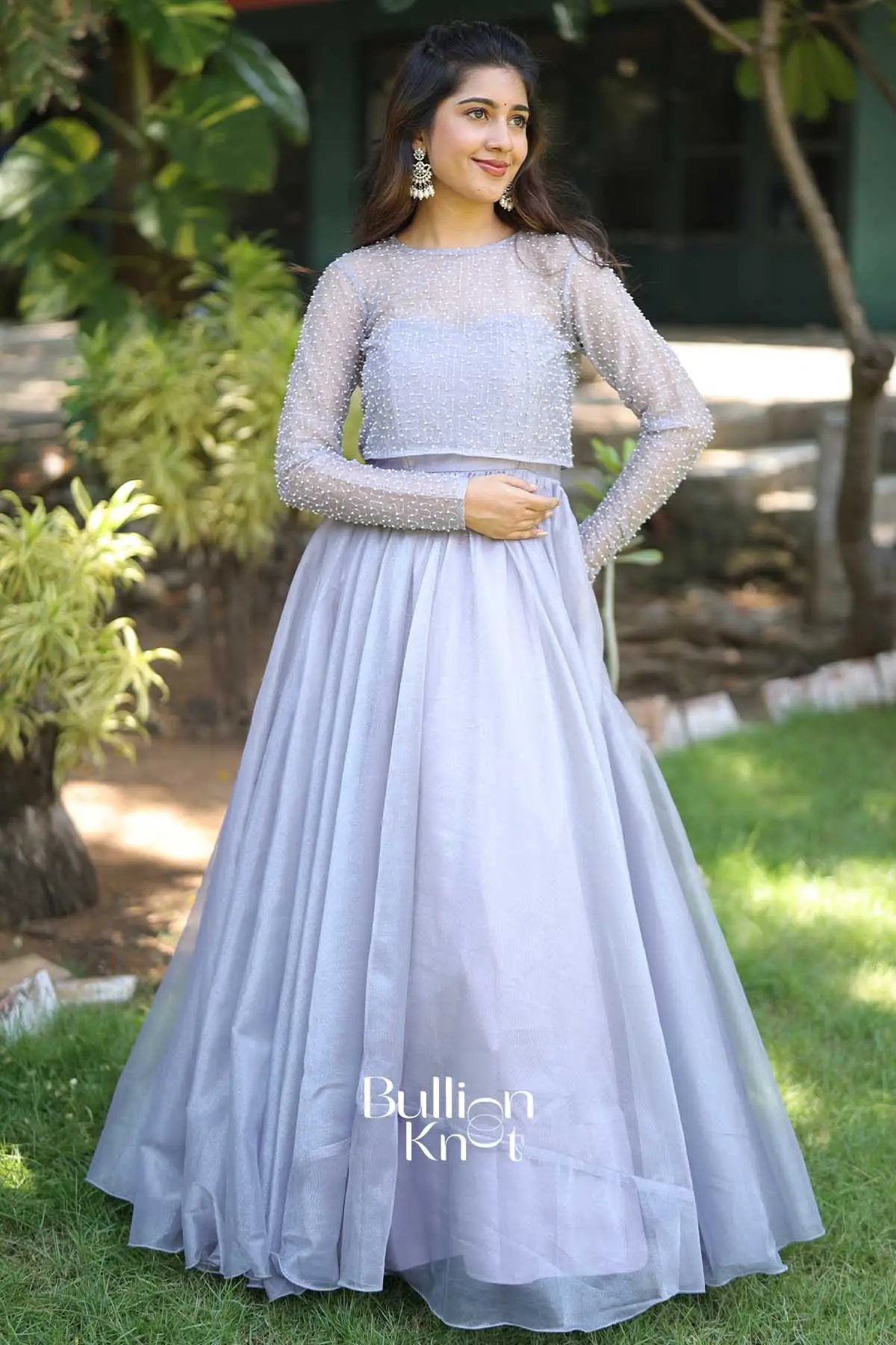Designer Party Wear Dresses - Stylish Elegant Women's Gowns Designer Party Wear Dresses - Stylish Elegant Women's Gowns