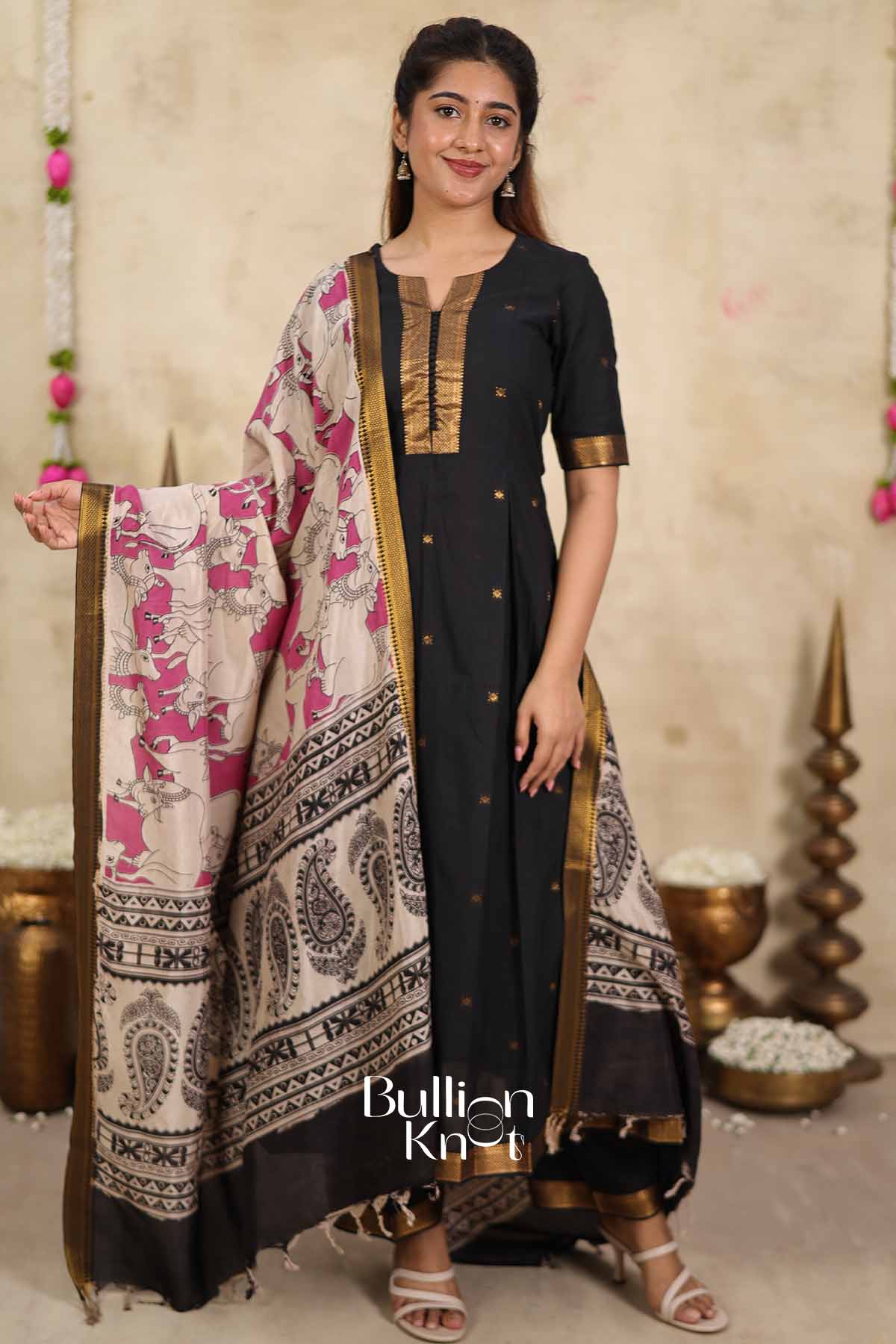Shyamangi| Black Mangalagauri Kurta Set for Women|Ethnic Wear
