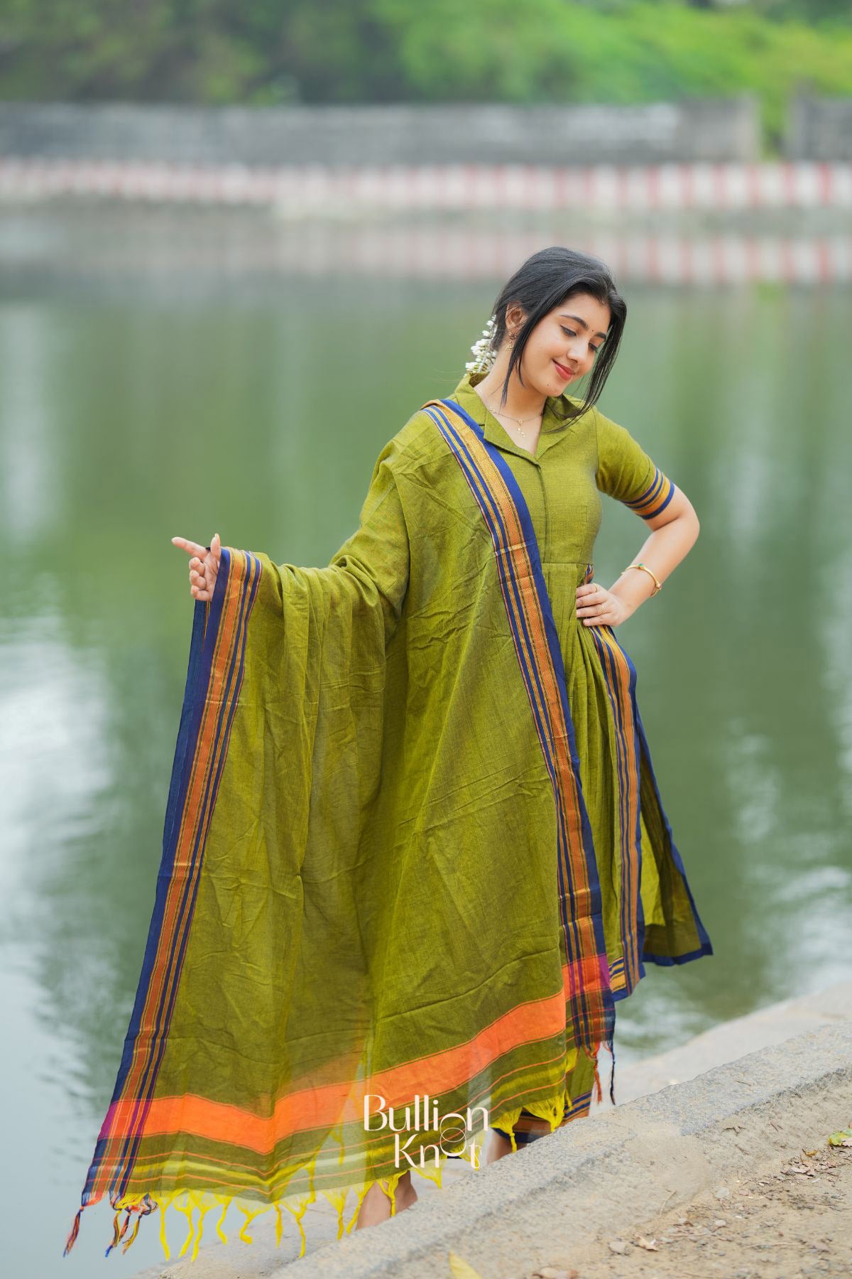 Syahi Handloom Suit Set in Olive Green