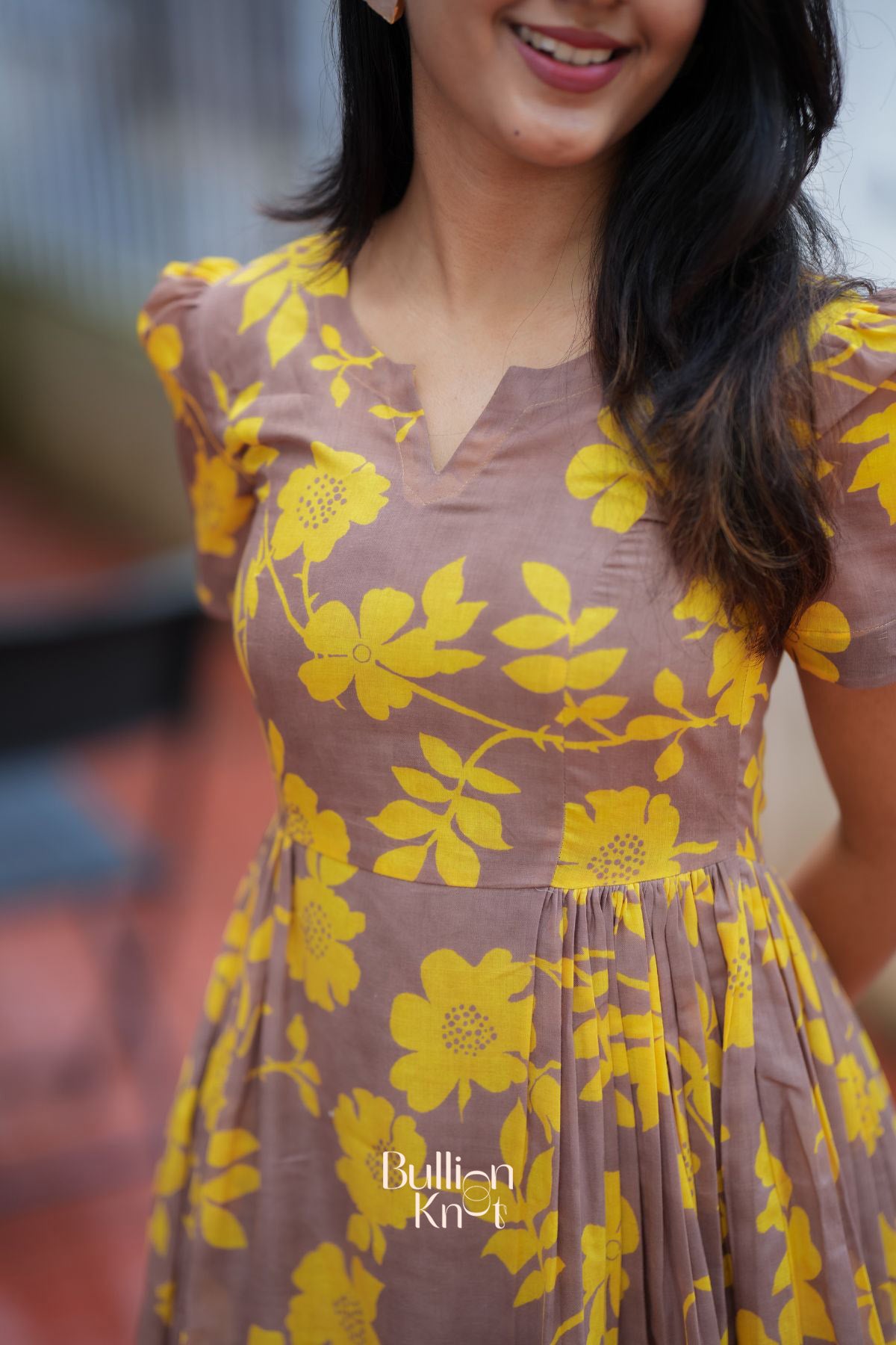 Yelena Midi (Dress) in Yellow