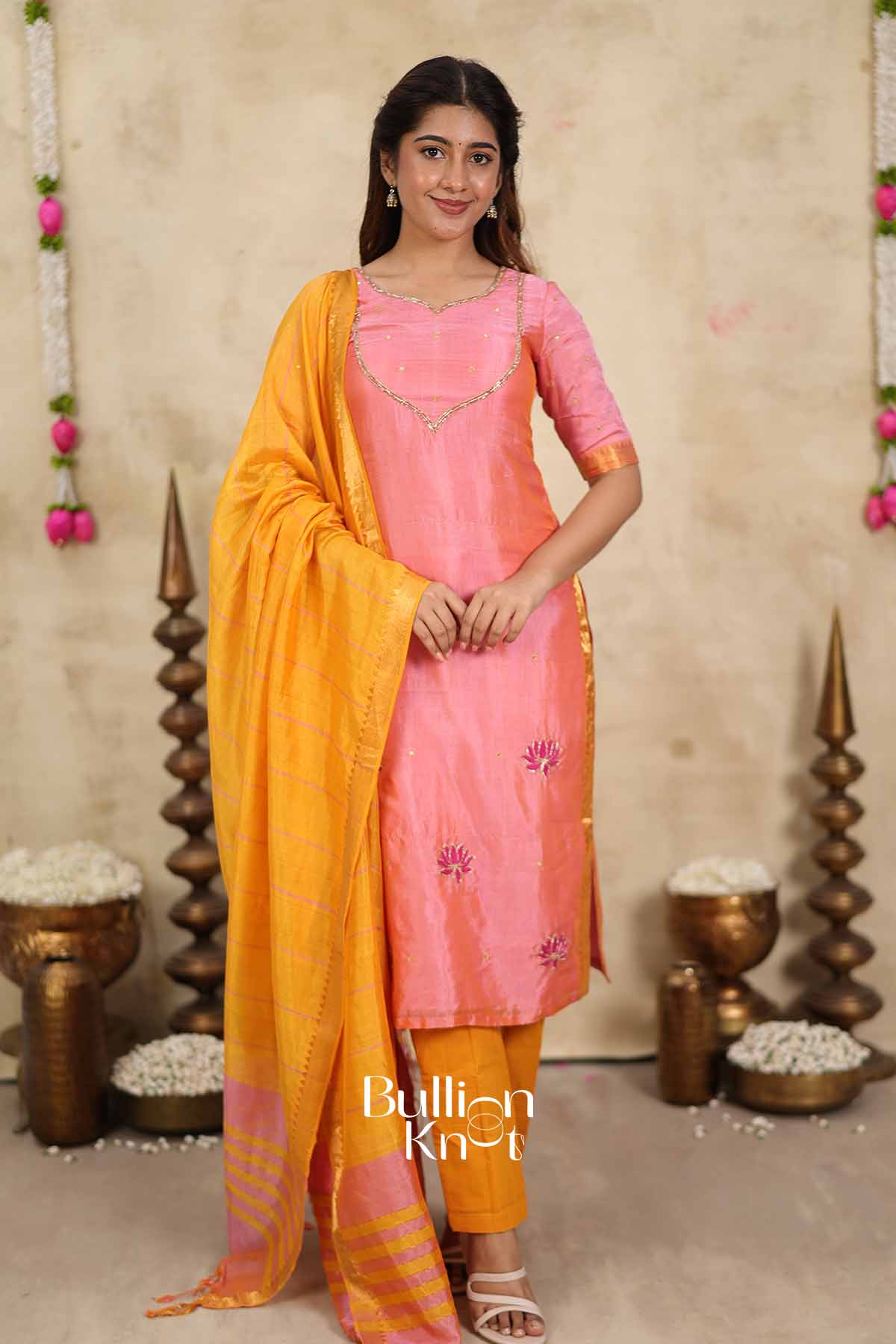 Lotus Bloom | Mangalagiri Kurta Set for Women | Festive Ethnic Wear