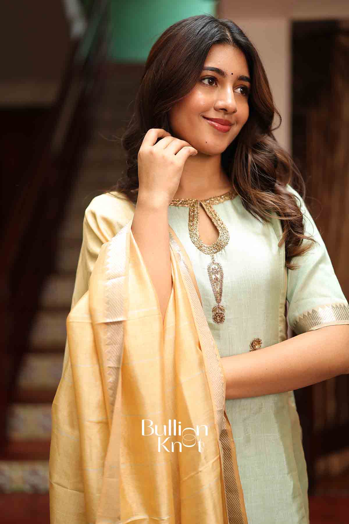 Vaibhavi Pista Green Mangalgiri Pattu suit set with Dupatta